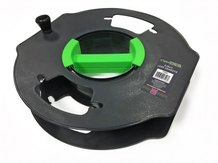 Outdoor Revolution Mains Cable Storage Reel 4 Outdoor Revolution Mains Cable Storage Reel - Image 2